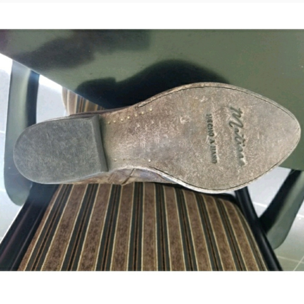 Fantastic Distressed Matisse x Free People Boots - Picture 8 of 8